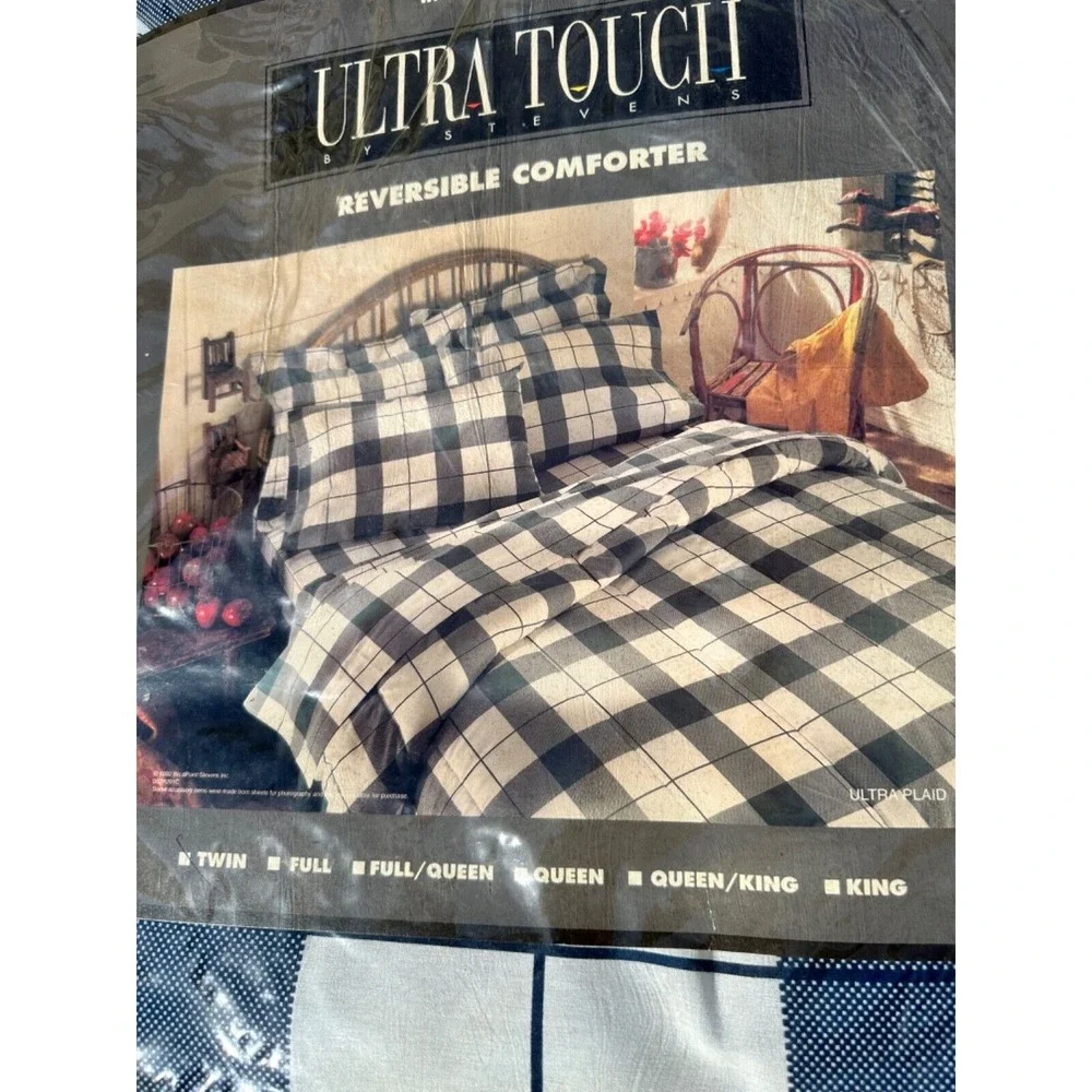 Ultra Touch by Stevens‎ Reversible Twin Comforter 63